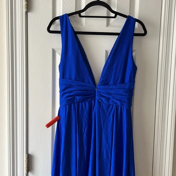 Ieena for Mac Duggal Jersey Plunge Neck Evening Gown in Royal Size 6 - Picture 10 of 12